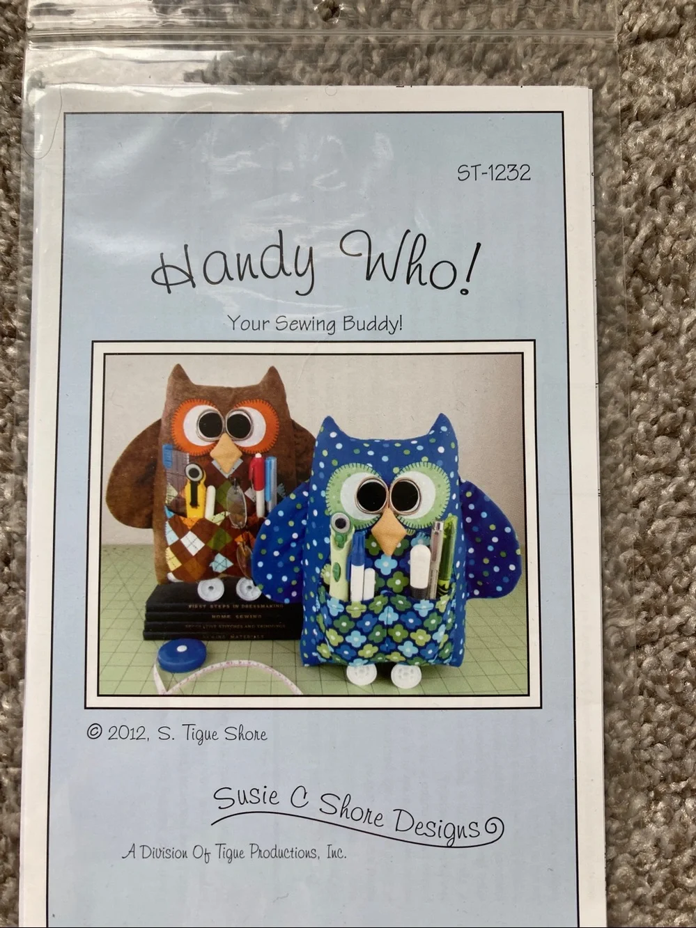 2 NIP Owl sewing quilting craft patterns Susie C Shore Dolls hot pads